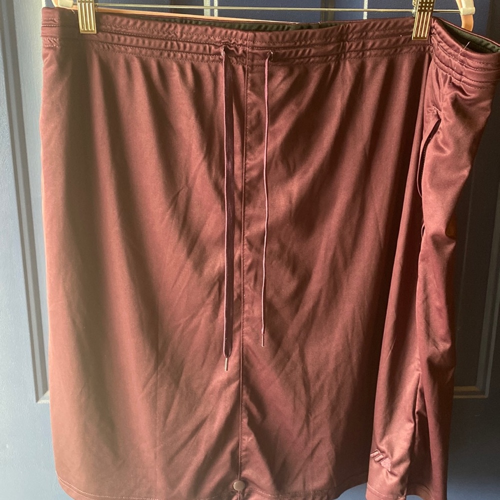 Athletic skirt